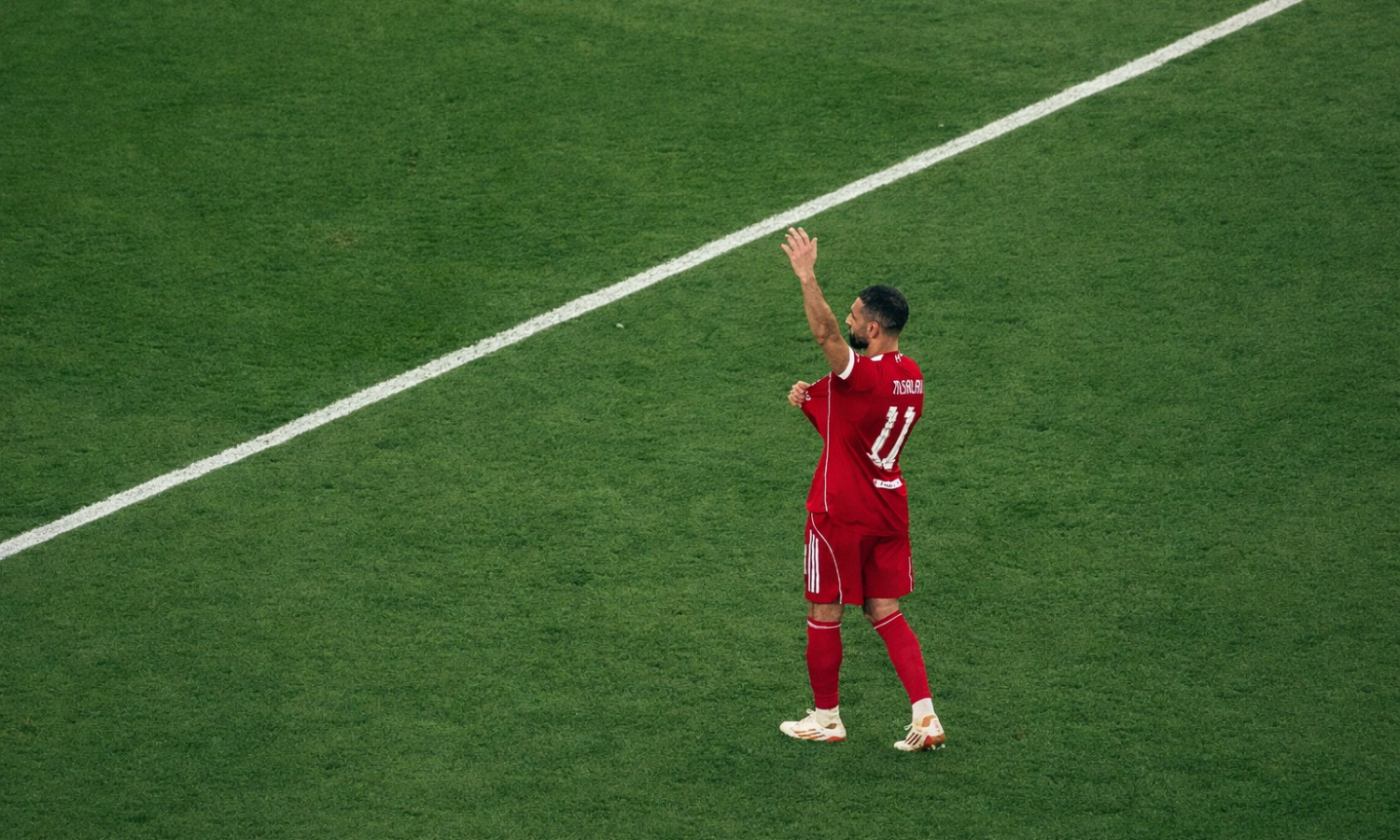 زلزال في أنفيلد.. محمد صلاح يودّع ليفربول في صفقة مجانية صادمة