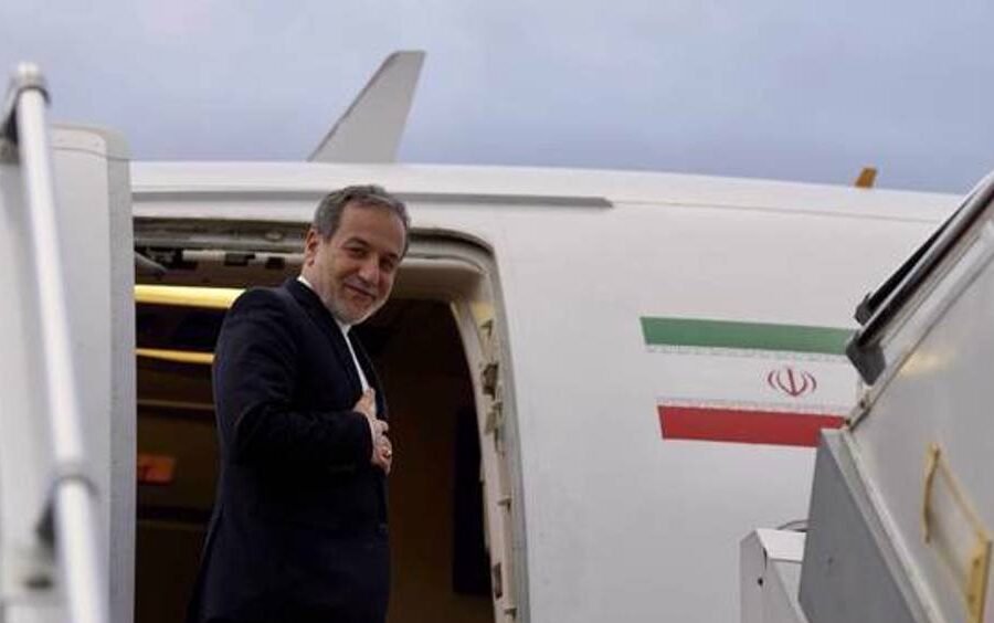 إيران تقدم عرضا جديدا لإنهاء الحرب وترامب يترقب