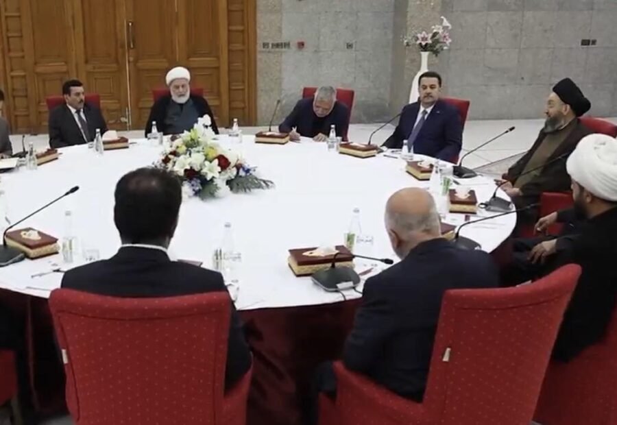 القوى الشيعية في العراق تؤجل حسم المرشح لرئاسة الوزراء إلى الأربعاء