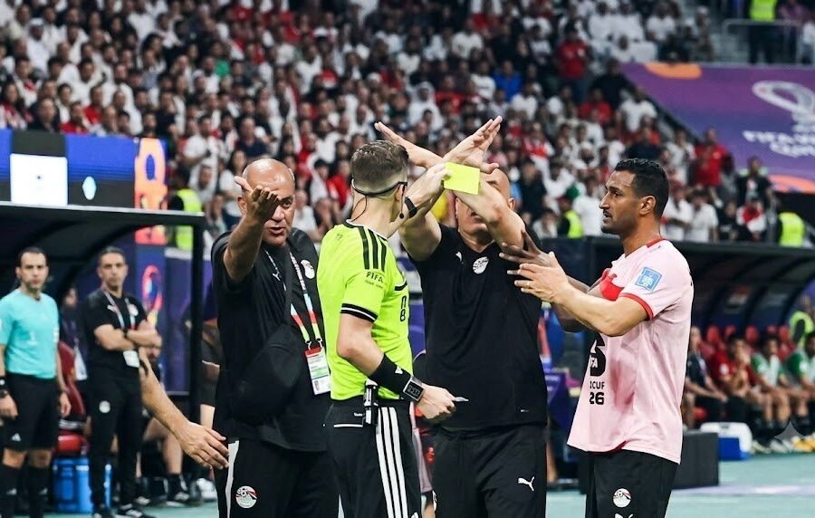 بعد الخروج الدرامي أمام الأرجنتين.. مصر تصعّد ضد التحكيم وتلوّح باللجوء إلى فيفا