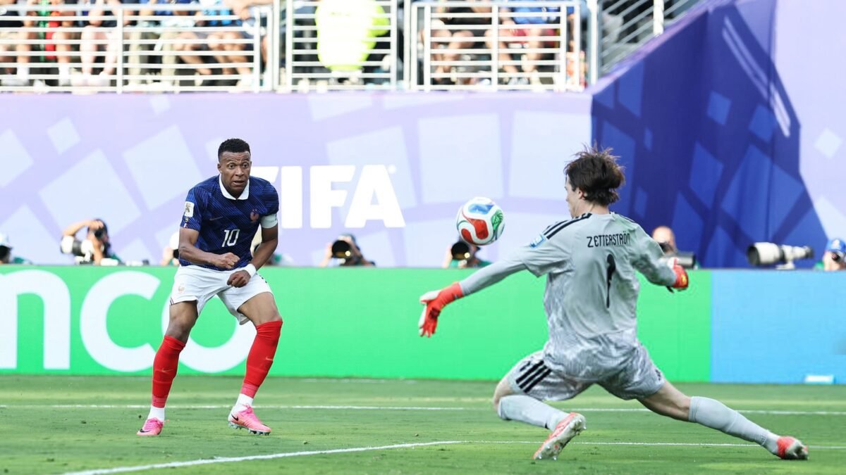 مبابي رصيده إلى:6 أهداف في مونديال 2026، ليتساوى مع ليونيل ميسي في صدارة سباق الحذاء الذهبي