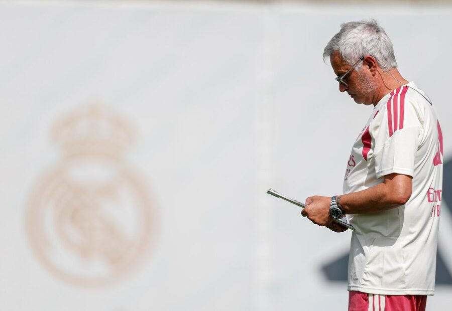هل يضحي ريال مدريد بفينيسيوس أو رودريغو؟.. تقارير تكشف ملامح ثورة مورينيو