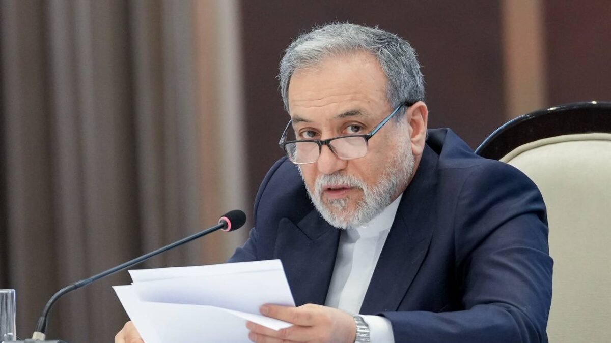 عراقجي إن المشكلة لا تتعلق بالعثور على وسطاء بين طهران وواشنطن، بل تكمن في ما وصفه بـ«موقف الولايات المتحدة ونهجها».