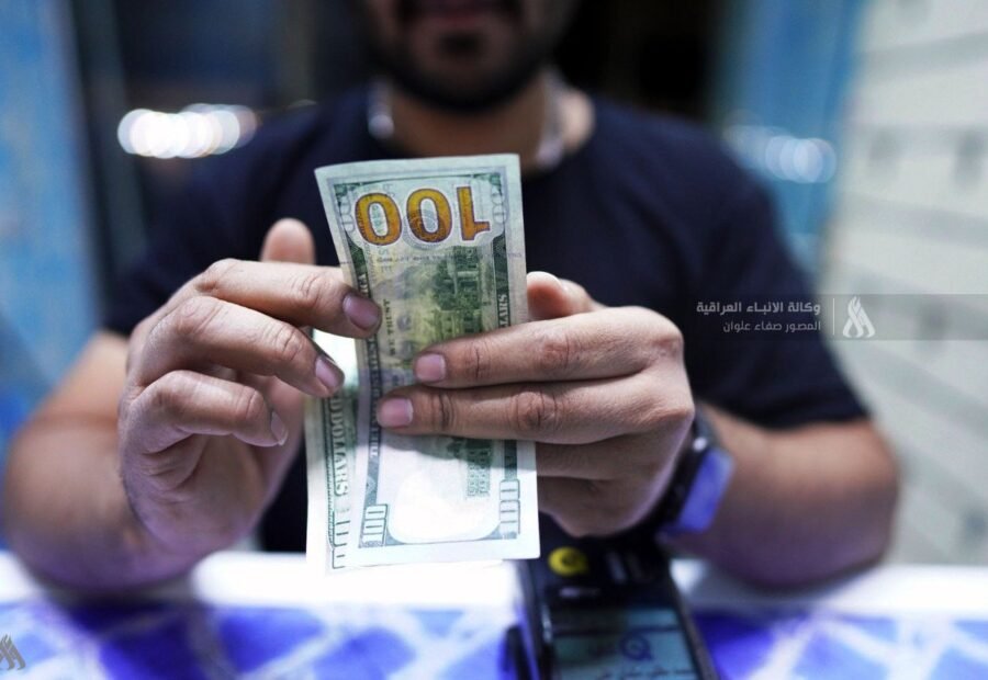 العراق يبيع النفط وأميركا تمسك بالدولارات.. هل حان وقت البحث عن بدائل؟