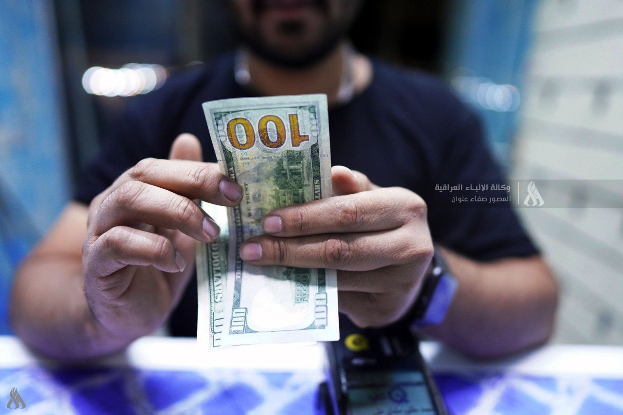 العراق يبيع النفط وأميركا تمسك بالدولارات.. هل حان وقت البحث عن بدائل؟
